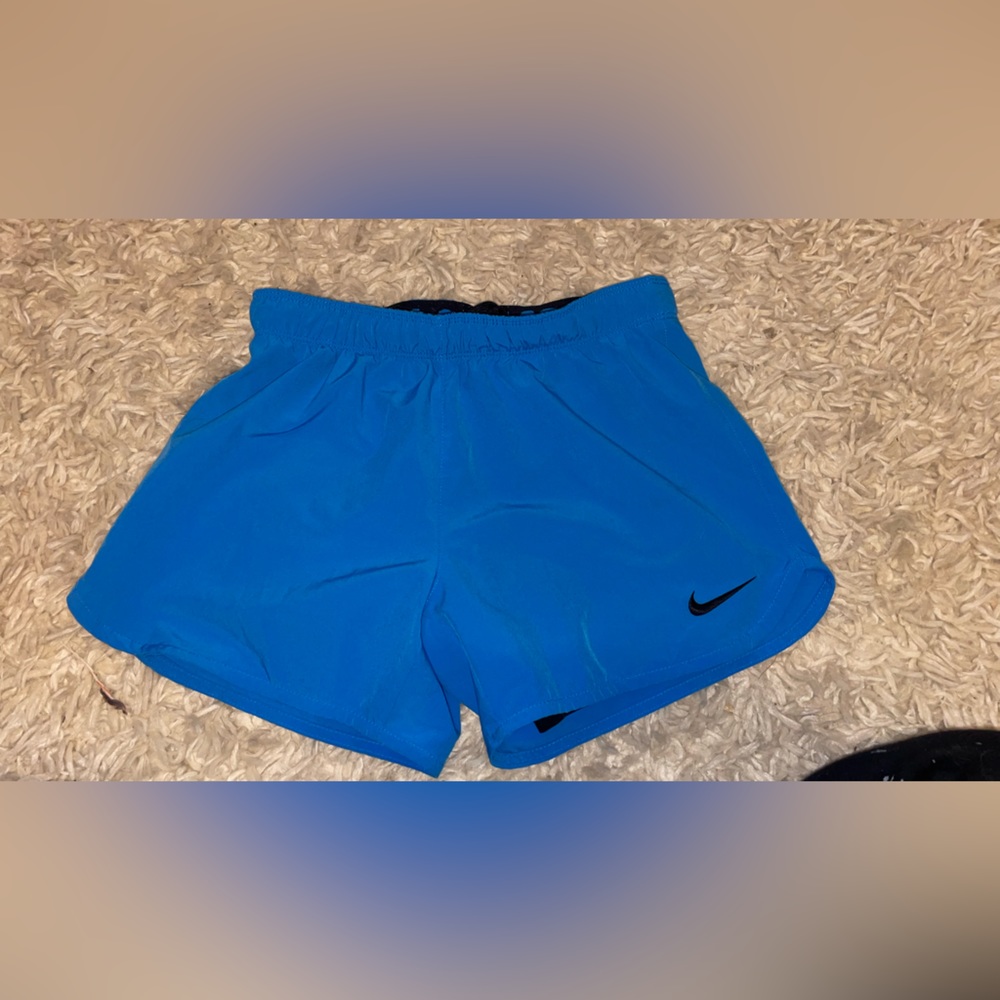 Nike women running shorts XS
